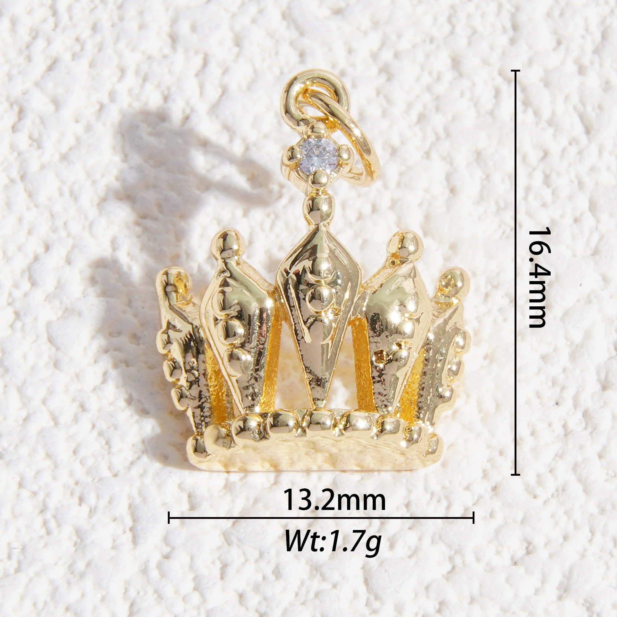 Queen's crown charm