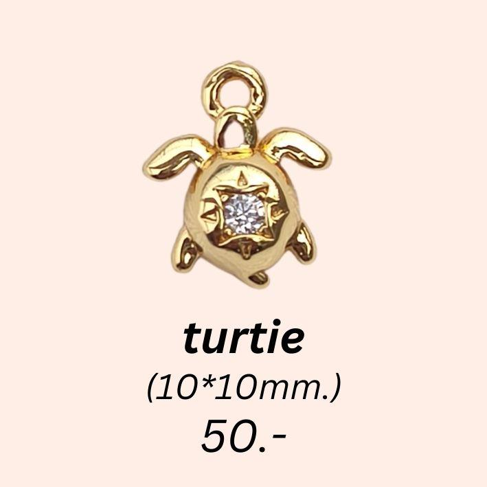 Turtie charm