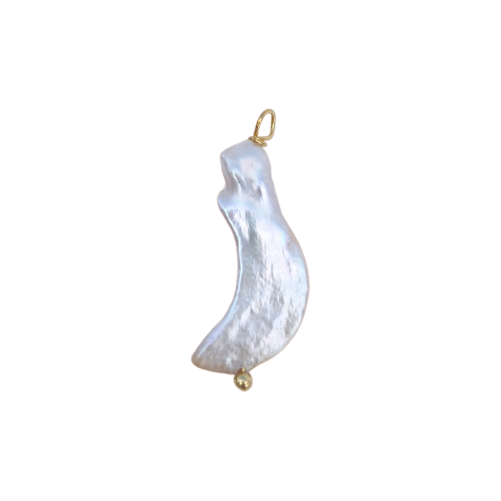 Moon pearl charm