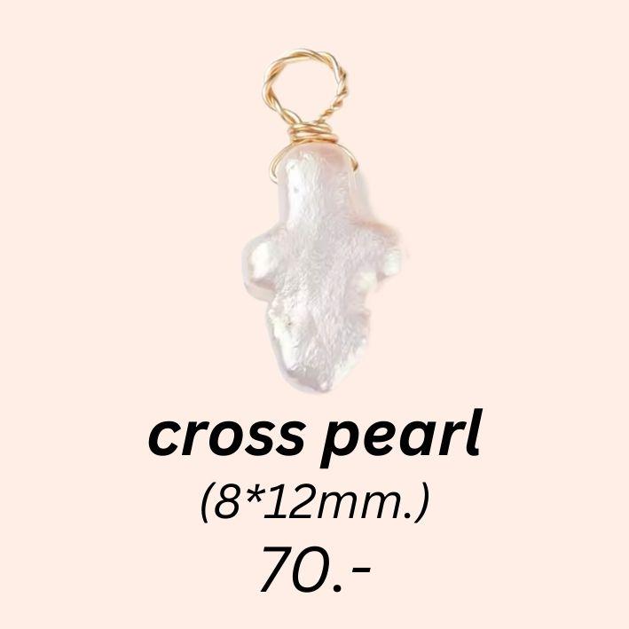 White diamond rectangular gem charm