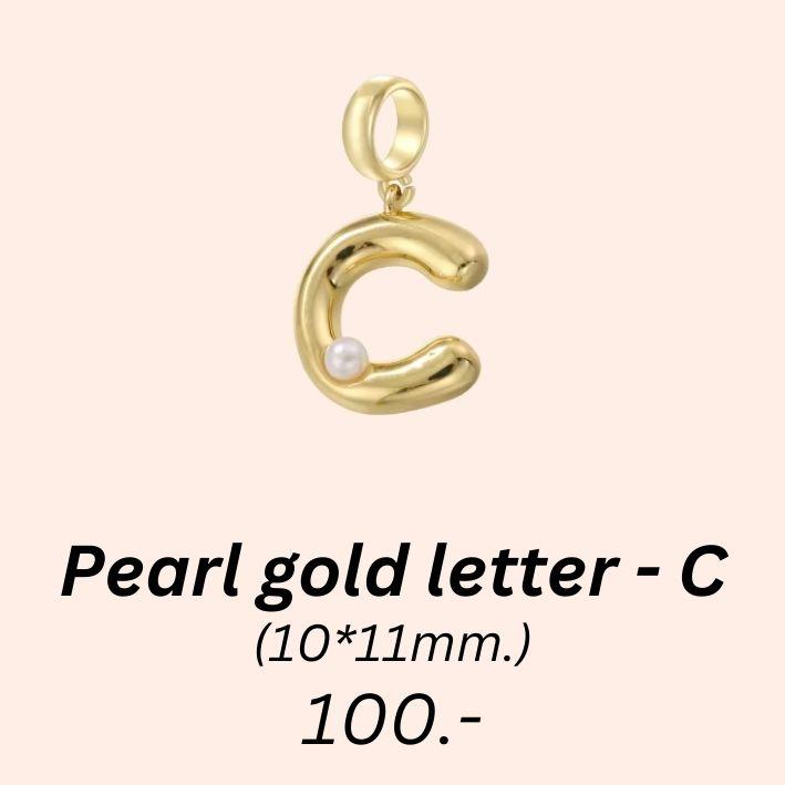 Pearl gold letter - C charm